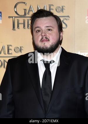 John Bradley participe à la première mondiale de la cinquième série de Game of Thrones à la Tour de Londres, Londres. Banque D'Images