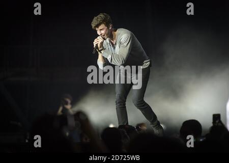 Shawn Mendes se présentant au Jingle Bell ball de Capital avec Coca-Cola à l'arène O2 de Londres. Date de la photo: Dimanche 4 décembre 2016. Le crédit photo devrait se lire: Matt Crossick/ EMPICS Entertainment. Banque D'Images