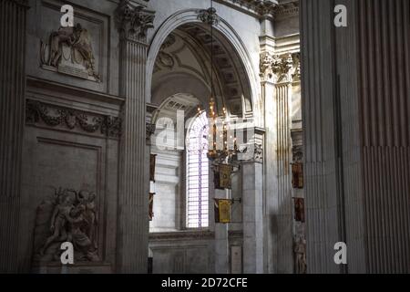 Détails architecturaux dans les transsepts de la cathédrale Saint-Paul de Londres. Date de la photo: Vendredi 9 juin 2017. Le crédit photo devrait se lire: Matt Crossick/ EMPICS Entertainment. Banque D'Images