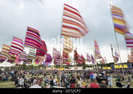 Atmosphère pendant le festival Glastonbury à la ferme de Worry à Pilton, Somerset. Date de la photo: Vendredi 23 juin 2017. Le crédit photo devrait se lire: Matt Crossick/ EMPICS Entertainment. Banque D'Images