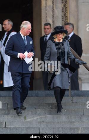 Le duc et la duchesse de Cornwall assistent au Grenfell Tower National Memorial Service, à la cathédrale Saint-Paul à Londres, qui a marqué le six mois anniversaire de l'incendie de la Grenfell Tower. Date de la photo: Jeudi 14 décembre 2017. Le crédit photo devrait se lire: Matt Crossick/ EMPICS Entertainment. Banque D'Images