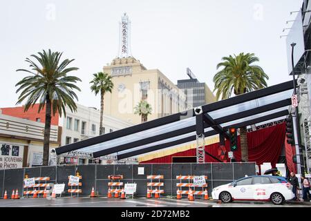 Le tapis rouge est préparé avant les 90e Academy Awards, devant le Dolby Theatre à Hollywood, Los Angeles, USA. Date de la photo: Samedi 3 mars 2018, 2017. Le crédit photo devrait se lire: Matt Crossick/ EMPICS Entertainment. Banque D'Images