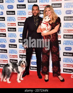 PIP Tomson et Pete Wicks participant aux Animal Hero Awards organisés à l'hôtel Grosvenor House de Londres Banque D'Images