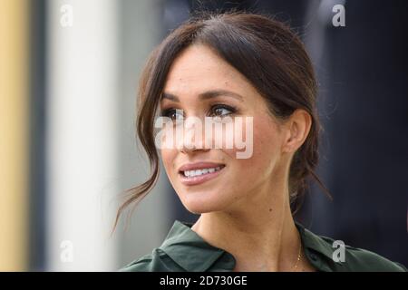 Meghan Markle, la duchesse de Sussex, arrive à l'Université de Chichester, Bognor Regis, West Sussex, dans le cadre de leur première visite officielle conjointe à Sussex. Date de la photo: Mercredi 3 octobre 2018. Le crédit photo devrait se lire: Matt Crossick/ EMPICS. Banque D'Images