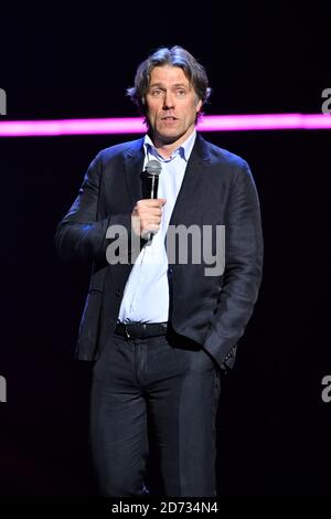 John Bishop qui joue pendant la soirée comédie Teenage cancer Trust, au Royal Albert Hall, Londres. Date de la photo: Mercredi 27 mars 2019. Le crédit photo devrait se lire: Matt Crossick/Empics Banque D'Images