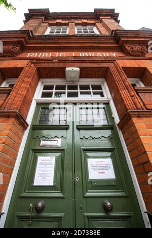 Une bibliothèque fermée à Harringay, dans le nord de Londres. Date de la photo: Dimanche 10 mai 2020. Le crédit photo devrait se lire: Matt Crossick/Empics Banque D'Images