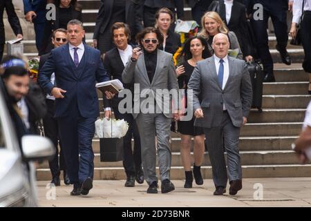 L'acteur Johnny Depp quitte la High court à Londres le dernier jour des audiences dans son procès en diffamation contre les éditeurs de The Sun et son rédacteur en chef, Dan Wootton. Date de la photo: Mardi 28 juillet 2020. Le crédit photo devrait se lire: Matt Crossick/Empics Banque D'Images