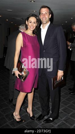 Greg Rusedski, lauréat du prix « contribution exceptionnelle au tennis », et Lucy, épouse du club de sports de la 27e édition, au stade Wembley à Londres. Banque D'Images