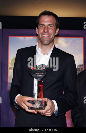 Greg Rusedski reçoit la contribution exceptionnelle au tennis Award lors du 27e Variety Club Sports Awards, qui s'est tenu au stade Wembley à Londres. Banque D'Images