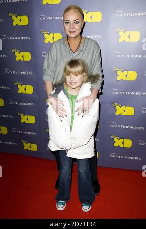 Gail porter et sa fille Honey arrivent à la première au Royaume-Uni Projection du film Disney XD Skycoureurs tenu au Mayfair Hotel dans le centre de Londres Banque D'Images