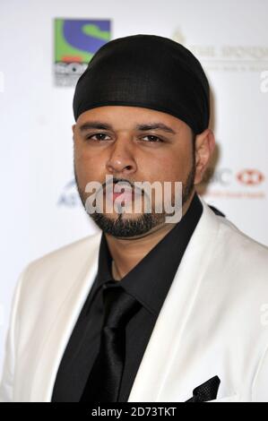 Raj Hundal, candidat à la personnalité sportive de l'année, arrive aux Change4Life British Asian Sports Awards, à l'hôtel Grosvenor House, dans le centre de Londres. Banque D'Images