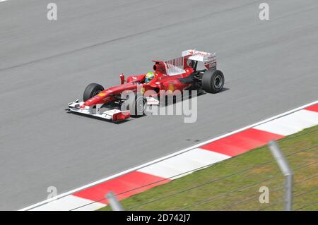SETANG, MALAISIE - 2 AVRIL : le pilote de la Scuderia Ferrari Marlboro Fernando Alonso, d'Espagne, conduit lors de la première séance d'entraînement au Setang F1 Banque D'Images