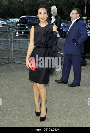 Myleene Klass arrive à la fête d'été de la Serpentine Gallery, à Hyde Park, dans le centre de Londres. Banque D'Images