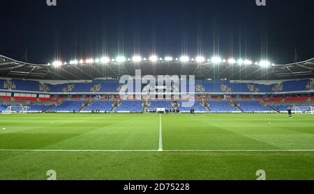 Madejski Stadium, Reading, Berkshire, Royaume-Uni. 20 octobre 2020. Championnat de football de la Ligue anglaise de football, Reading versus Wycombe Wanderers; vue générale du stade Madejski vide de fans avant le coup d'envoi crédit: Action plus Sports/Alay Live News Banque D'Images