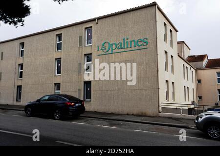 Marseille, France. 11 septembre 2020. Perspective des Opalines, maison de retraite à Marseille.UNE nouvelle campagne de tests réalisés dans la maison de retraite ''les Opalines'' à Arles a révélé 38 cas de Covid-19, dont 21 résidents et 17 employés. Un résident est déclaré mort. Crédit : Gerard Bottino/SOPA Images/ZUMA Wire/Alamy Live News Banque D'Images