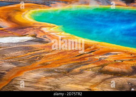 Grand Prismatic Spring closeup dans le parc national de Yellowstone, Wyoming Banque D'Images