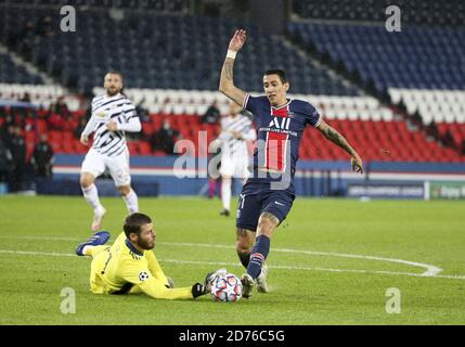 Le gardien de but de Manchester United David de Gea, Angel Di Maria du PSG lors de la Ligue des champions de l'UEFA, de la scène du Groupe, du match de football du Groupe H entre pari Banque D'Images