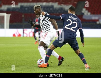 aul Pogba de Manchester United lors de la Ligue des champions de l'UEFA, de la scène du Groupe, du match de football du Groupe H entre Paris Saint-Germain (PSG) et Manchester Banque D'Images