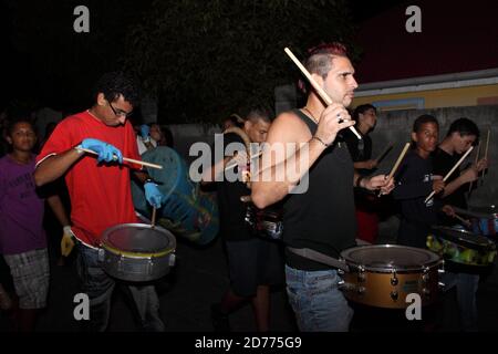 Carnaval aux Saintes Guadeloupe la nuit Banque D'Images