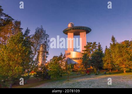 Moletai, Lituanie, 20 octobre 2020 Musée ethnocosmologique et observatoire moderne à Moletai, Lituanie. Banque D'Images