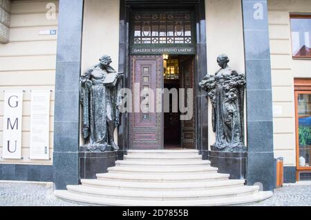 La Galerie d'Art moderne de Hradec Kralove, République Tchèque, 16 septembre 2020. Le bâtiment Art Nouveau de l'ancien Credit Saving Institute W Banque D'Images