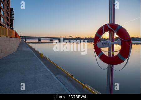 14042018, Helsinki, Finlande. Lever du soleil à Helsinki. Lever du soleil à Helsinki. Par ligne: Marko Hannula, Valamo Studio Banque D'Images