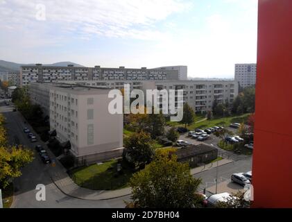 AJAXNETPHOTO. SEPTEMBRE 2007. JENA, ALLEMAGNE. - IMMEUBLES - VUE DE L'HÔTEL STEINBERGER MAXX DES IMMEUBLES SOCIAUX EN BORDURE DE LA VILLE. PHOTO:JONATHAN EASTLAND/AJAX REF:RGX72709 11391 Banque D'Images