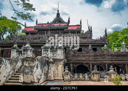 Monastère de Shwenandaw Mandalay Myanmar Birmanie Banque D'Images
