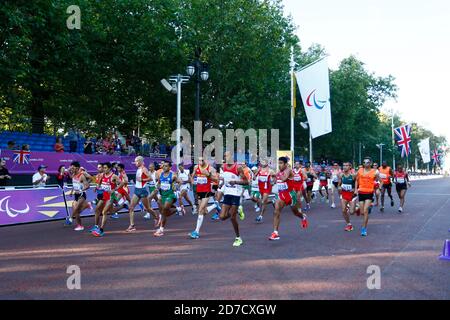 Londres, Royaume-Uni. 9 septembre 2012. Vue générale Marathon : Marathon masculin T12 lors des Jeux paralympiques de Londres 2012 à Londres, Royaume-Uni . Credit: AFLO SPORT/Alay Live News Banque D'Images