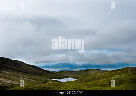 Vue depuis le sommet de Bealach Na Ba, Écosse Banque D'Images