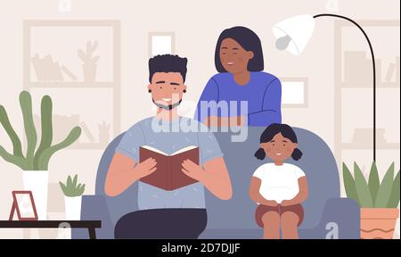 Livre de lecture parent pour illustration vectorielle de famille. Papa de dessin animé, mère et fille enfant assis dans un canapé confortable, histoire, lecture de livre d'histoire ou de conte de fées, enfance heureuse et fond de paternité Illustration de Vecteur