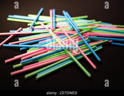 Pailles, pailles, pailles et autres pailles Banque D'Images
