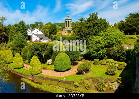 Le Brig O' Doon House Hotel et le Burns Monument. Banque D'Images