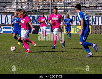 Pagani, Italie. 21 octobre 2020. (10/21/2020) action lors du match de football entre Paganese Calcio - Virtus Francavilla Calcio, au Stadio Marcello Torre à Pagani. Résultat final Paganese vs Virtus Francavilla 0-0. (Photo par Alessandro Barone/Pacific Press/Sipa USA) crédit: SIPA USA/Alay Live News Banque D'Images