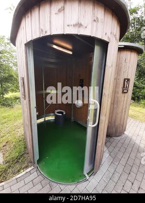 toilette accessible aux handicapés avec compost, Allemagne Banque D'Images