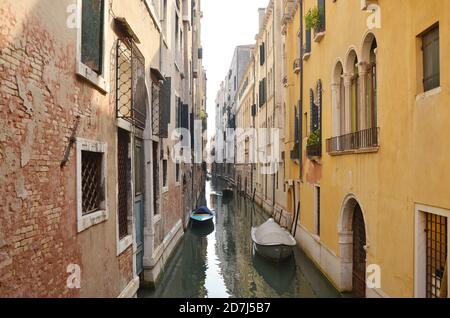 Venise avec ses attractions historiques et ses magnifiques canaux. La ville flottante regorge de musées et de galeries, centre de la Renaissance. Banque D'Images