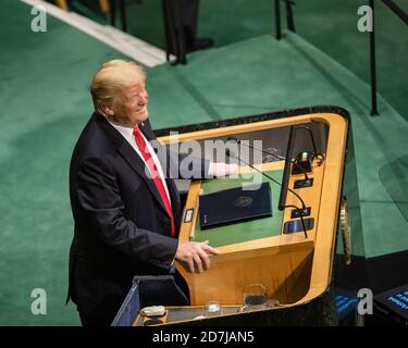 NEW YORK, États-Unis - 25 septembre 2018 : le président des États-Unis, Donald Trump, lors de la 73e session de l'Assemblée de l'ONU à New York Banque D'Images