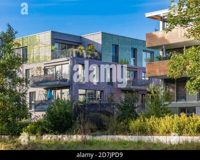 Allemagne, Bade-Wurtemberg, Tubingen, appartements modernes et économes en énergie dans le quartier de Lustnau Banque D'Images