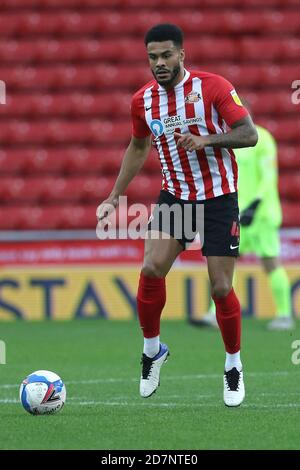 SUNDERLAND, ANGLETERRE. 24 OCTOBRE Jordanie Willis de Sunderland pendant le match de la Ligue 1 de Sky Bet entre Sunderland et Portsmouth au Stade de lumière, Sunderland, le samedi 24 octobre 2020. (Crédit : Robert Smith | ACTUALITÉS MI) crédit : ACTUALITÉS MI et sport /Actualités Alay Live Banque D'Images