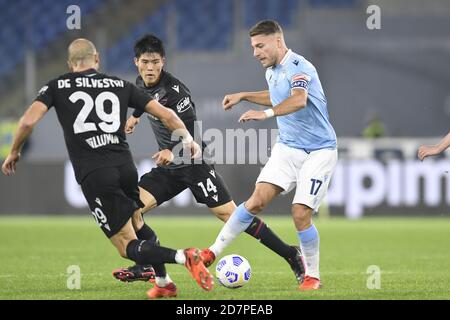 ROME, ITALIE - octobre 24 : Ciro immobile de SS Lazio en action pendant la série UN match de football entre SS Lazio et le FC de Bologne au Stadio Olimpico le 24,2020 octobre à Rome, Italie crédit: LM/Claudio Pasquazi/Alay Live News Banque D'Images