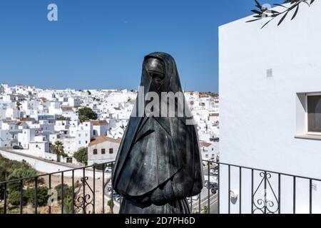Sculpture de Cobijada à Vejer de la Frontera, province de Cadix, Andalousie, Espagne Banque D'Images