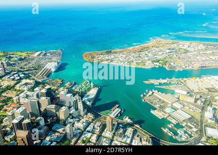 Vue aérienne stupéfiante de la ville d'Honolulu Banque D'Images