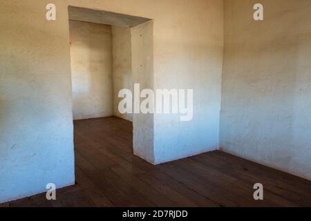 Intérieur de l'ancien bureau de poste et de télégraphe à Cossack. Banque D'Images