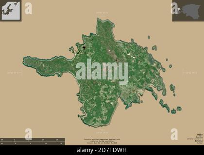 Hiiu, comté d'Estonie. Imagerie satellite Sentinel-2. Forme isolée sur un arrière-plan solide avec des superpositions informatives. Contient Copernic modifié envoyé Banque D'Images