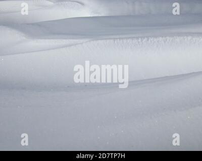 Couches épaisses de neige. Banque D'Images