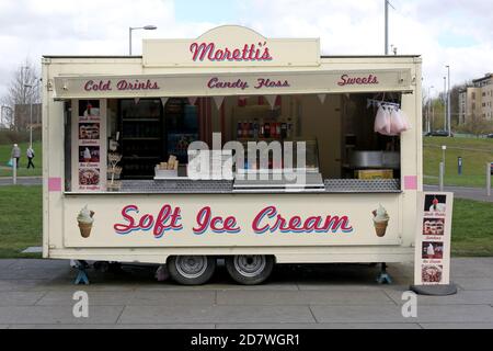 Carette à glace au Riverside Museum de Glasgow, en Écosse Banque D'Images