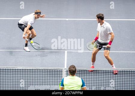 Alexander ZVEREV (gauche, GER) et Mischa ZVEREV (GER), action, tennis, bett1HULKS Championship 2020, ATP 250 Tournoi le 22 octobre 2020 à Koeln/Allemagne. Â | utilisation dans le monde entier Banque D'Images
