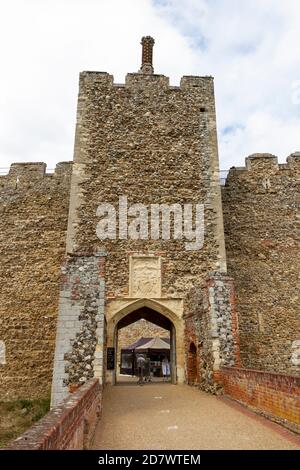 Entrée principale au château de Framingham, Suffolk, Royaume-Uni. Banque D'Images