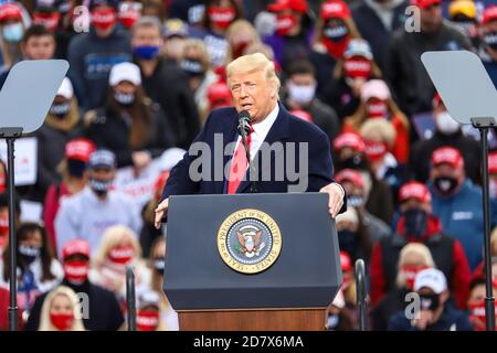 Manchester, New Hampshire, États-Unis. 25 octobre 2020. Trump rendre la grandeur à l'Amérique Rallye de nouveau dans le New Hampshire crédit: Christy Prosser/ZUMA Wire/Alamy Live News Banque D'Images