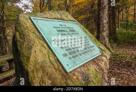 Memorial le long de la piste Appalachian pour Bonnell Stone. Connu comme le Père de la foresterie en Géorgie, il a inspiré le don de Vogel Park. (ÉTATS-UNIS) Banque D'Images